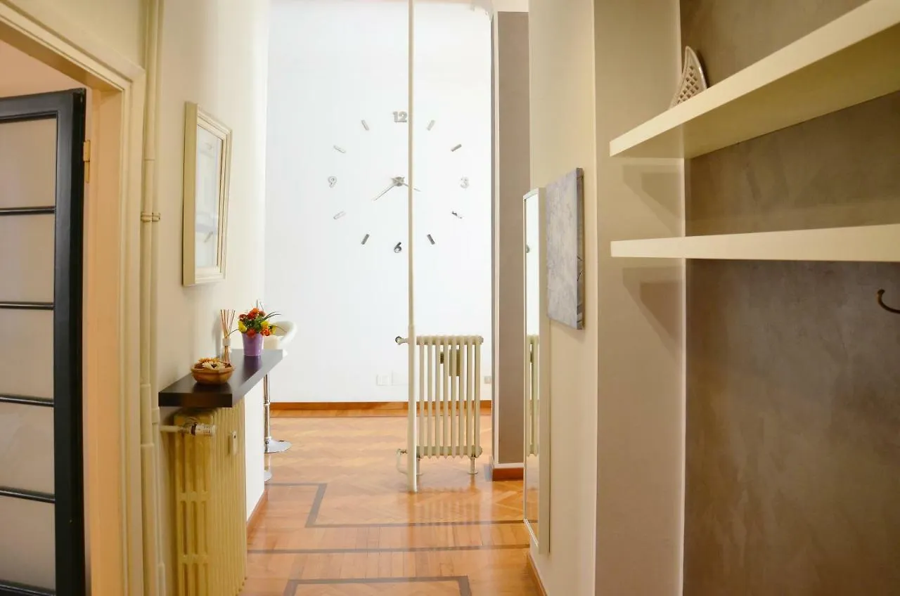 Meta Italy Da Silvia Apartment Milan Italy